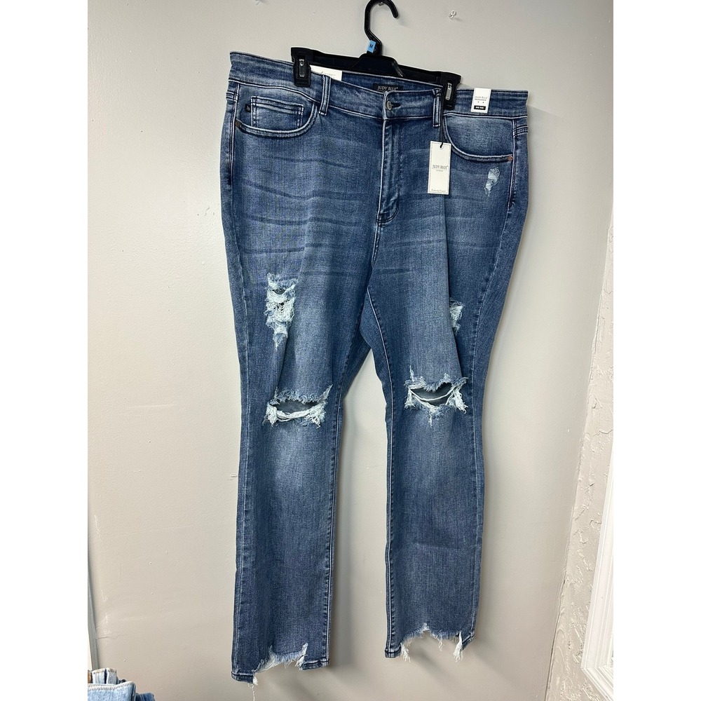 NWT Judy Blue | Distressed Straight Leg Mid Rise Jeans JB82425MD | Size 22